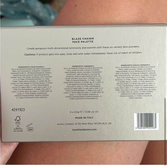 ICONIC LONDON Blaze Chaser Face Palette BNWT - Picture 6 of 6